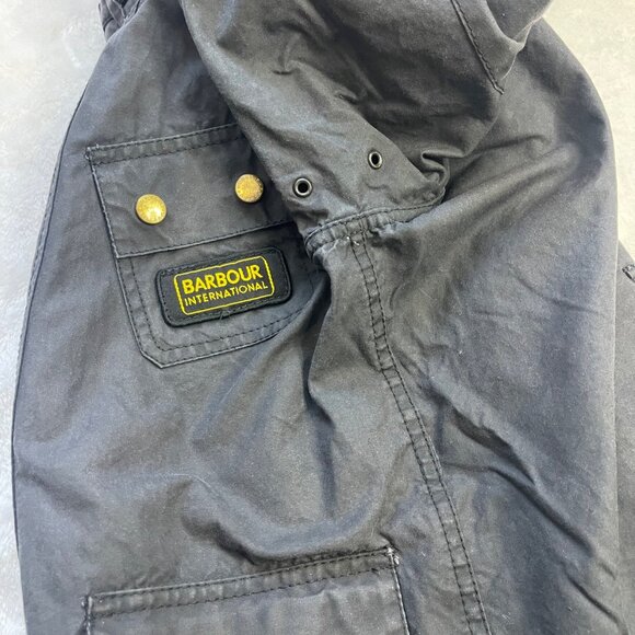 Barbour International Original Waxed Jacket Unisex Kids Size Small (6-7) Black - Picture 13 of 15